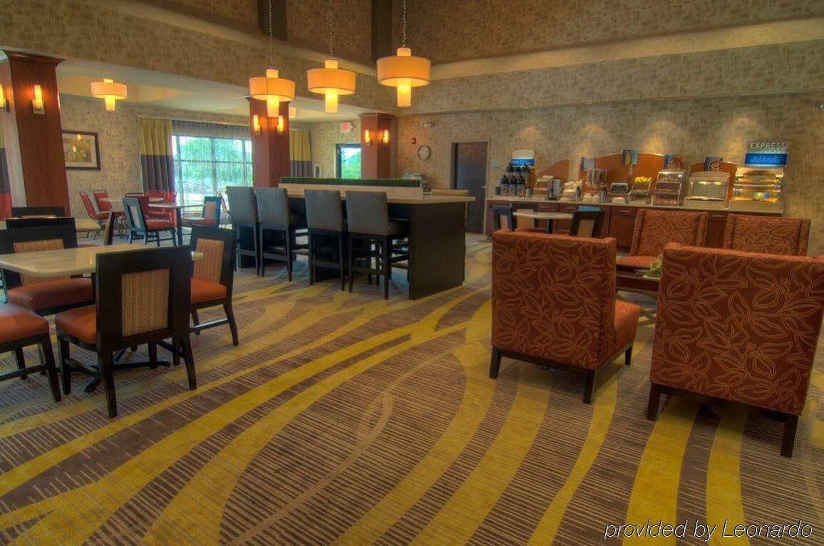Holiday Inn Express Conway By Ihg Eksteriør billede